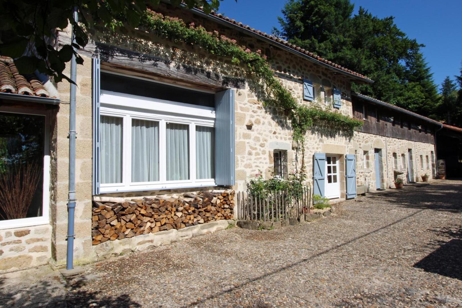 La Grande Foret Bed & Breakfast Saint-Jouvent Exterior photo